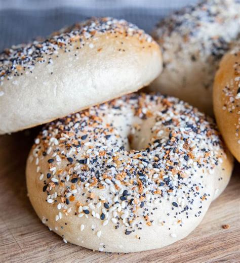 bagel recipe using sourdough starter.